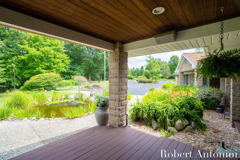 3439 Quiggle Avenue SE, Ada, MI 49301, Forest Hills, Michigan, United States. - Photo 57