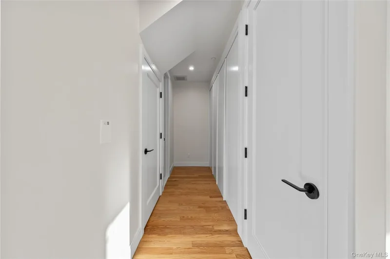 37 Dessau Circle, Spring Valley, NY 10977, Spring Valley, New York, United States. - Photo 24