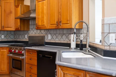 Thumbnail 57