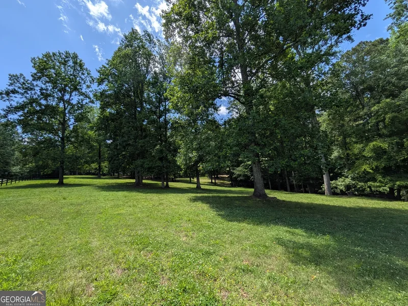 Ball Ground, Georgia, United States. - Photo 19