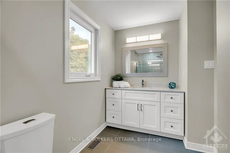 2177 LENESTER Avenue, Ottawa, Ontario, Canada. - Photo 14