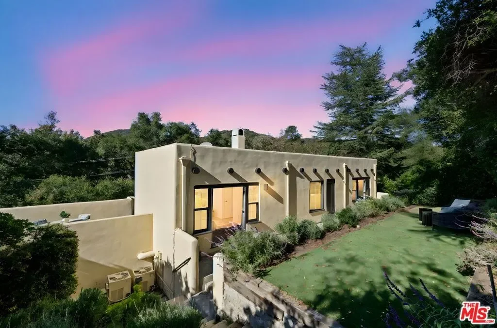 25648 Timpangos Drive, Hidden Hills, California, United States. - Photo 33