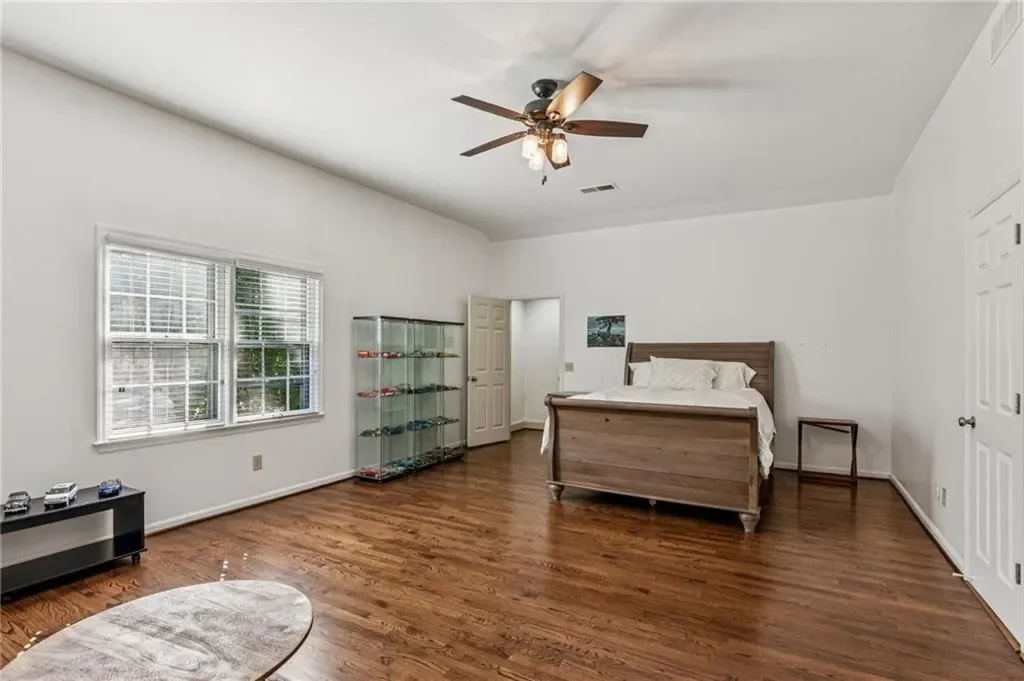 5460 E Idlewood Lane, Atlanta, Georgia, United States. - Photo 37