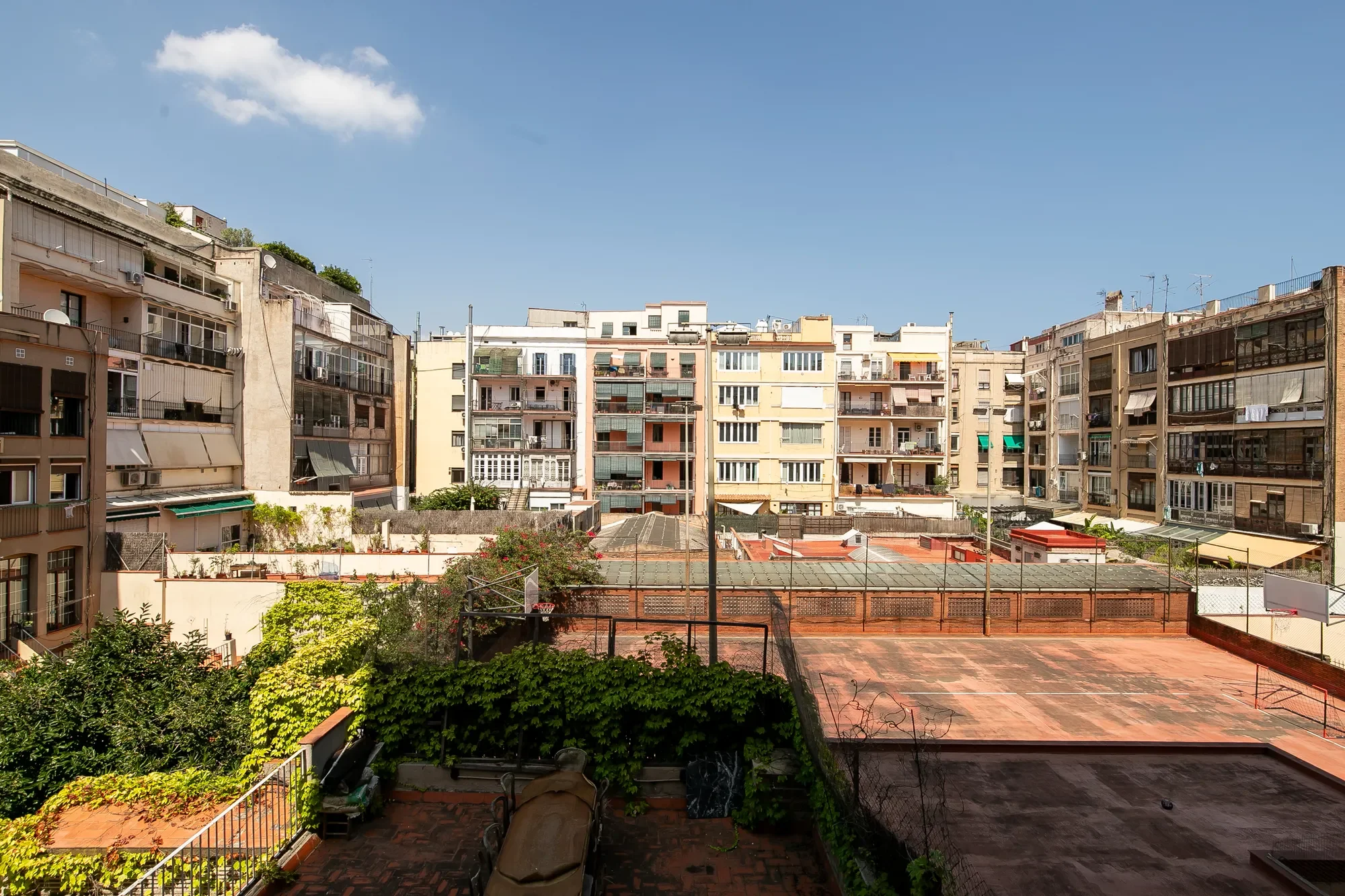 Carrer d'Aribau, Barcelona, Spain, Eixample, Barcelona, Spain. - Photo 19