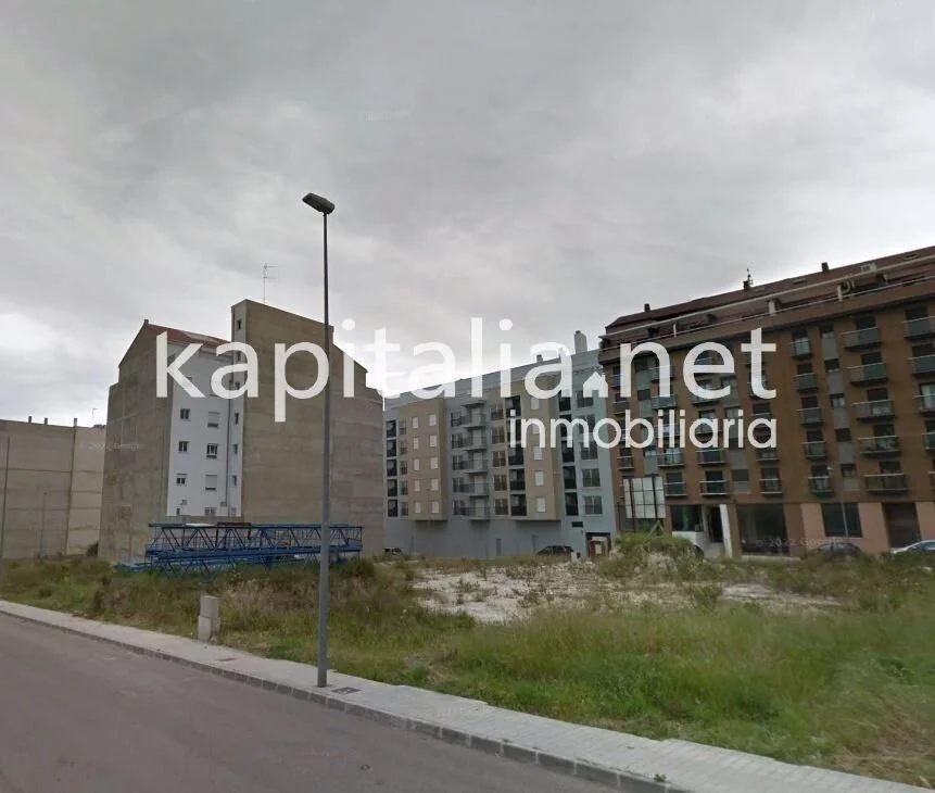 Exterior photo 4