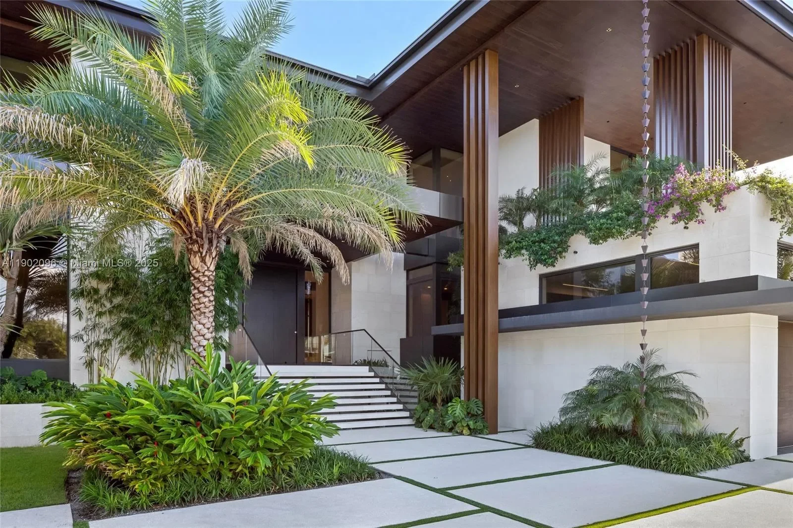 11404 N Bayshore Dr, North Miami Beach, Florida, United States. - Photo 7