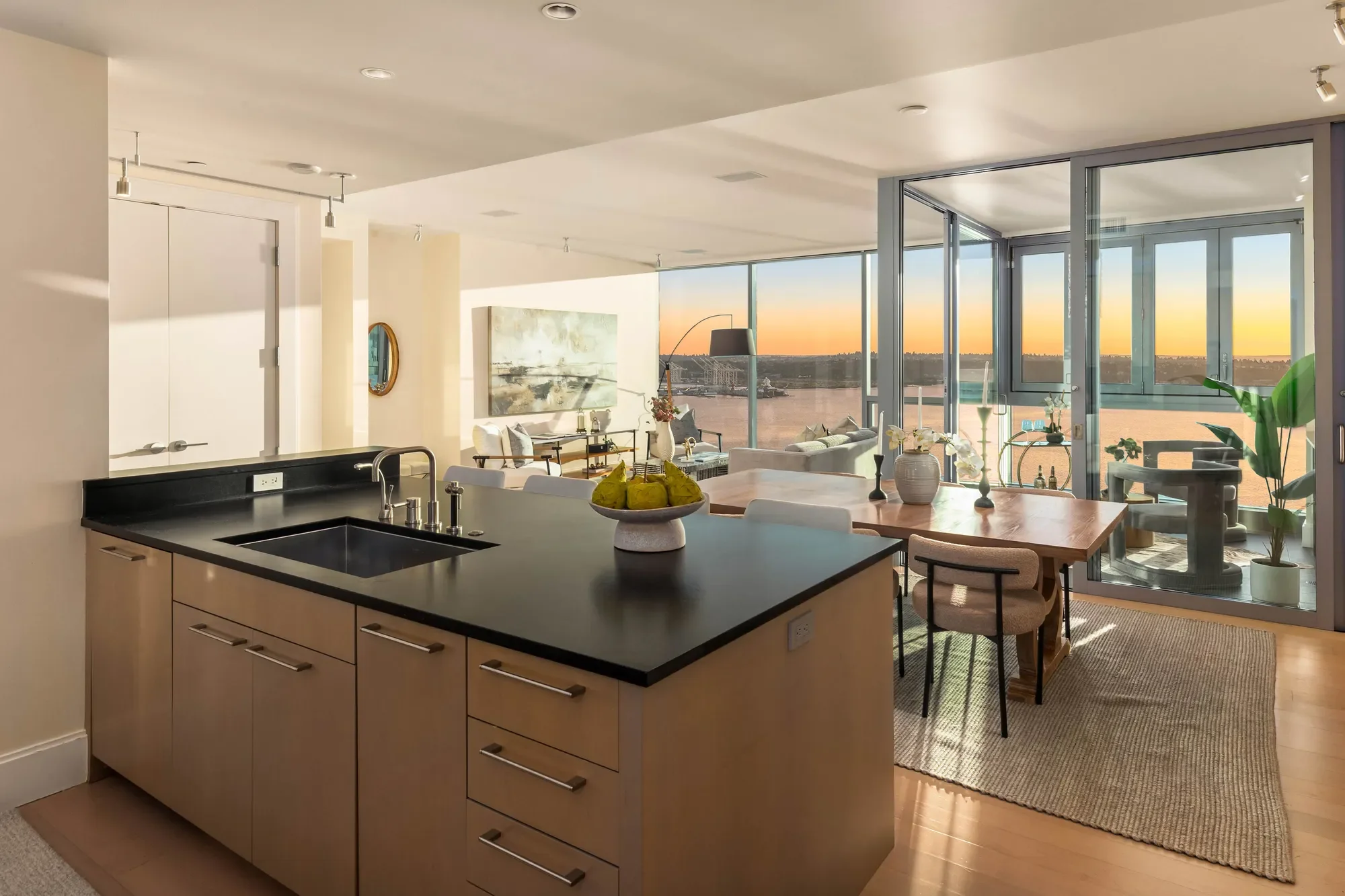1521 2nd Ave Unit #2804 , Seattle, WA 98101, Seattle, Washington, United States. - Photo 7
