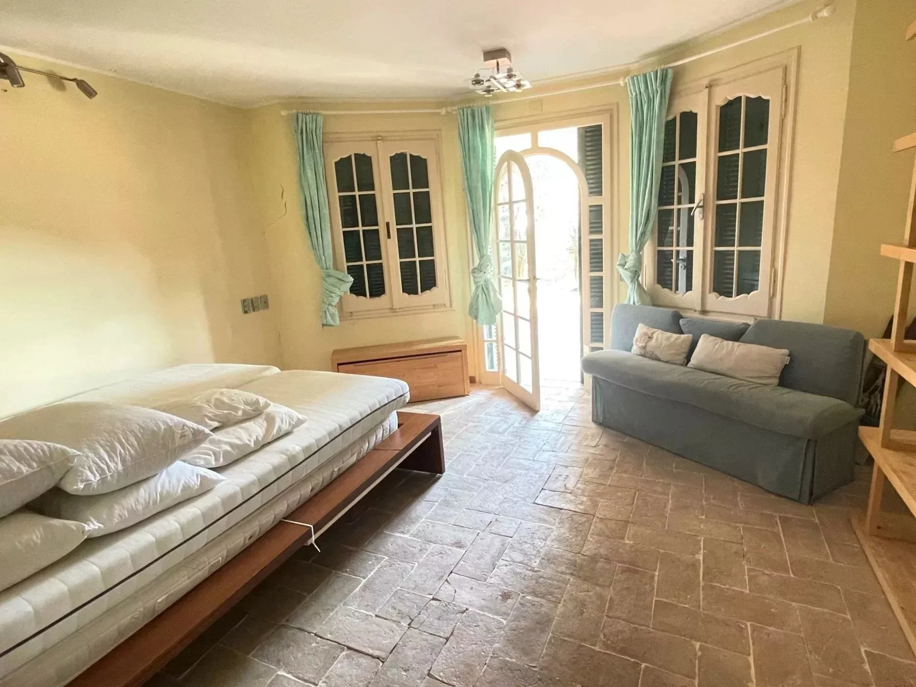 Property photo 9