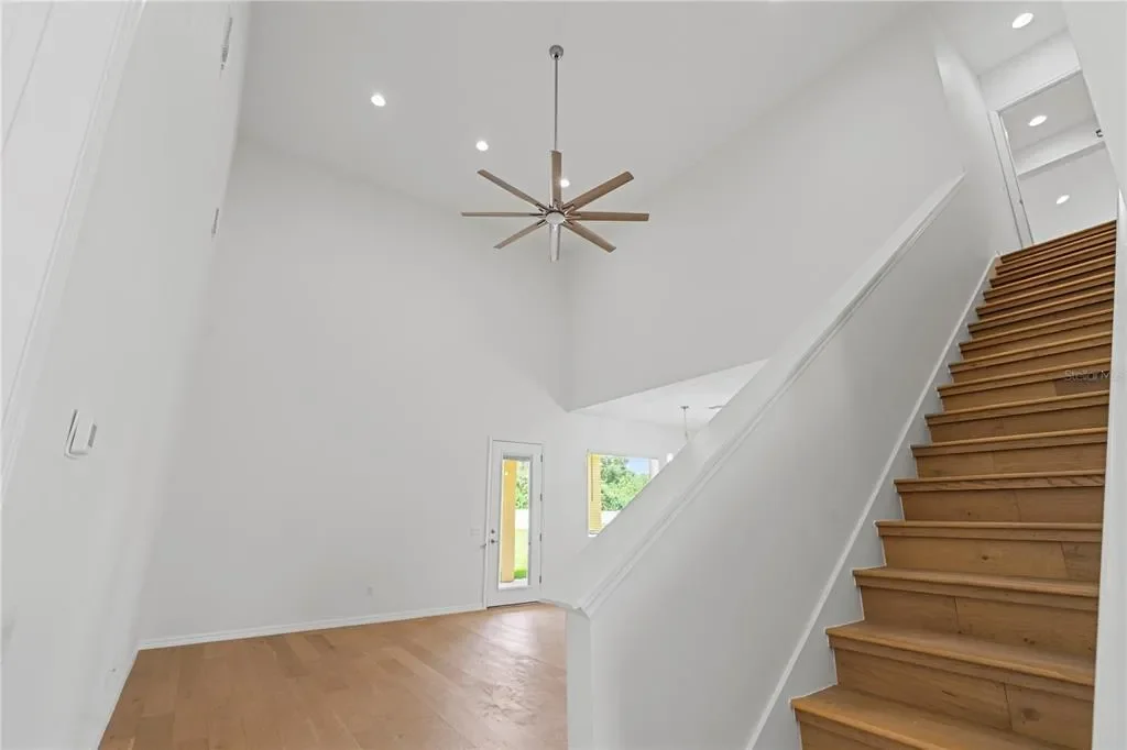 Gallery photo 8