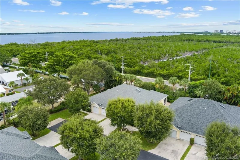 3339 NE Luna Terrace, Jensen Beach, Florida, United States. - Photo 52