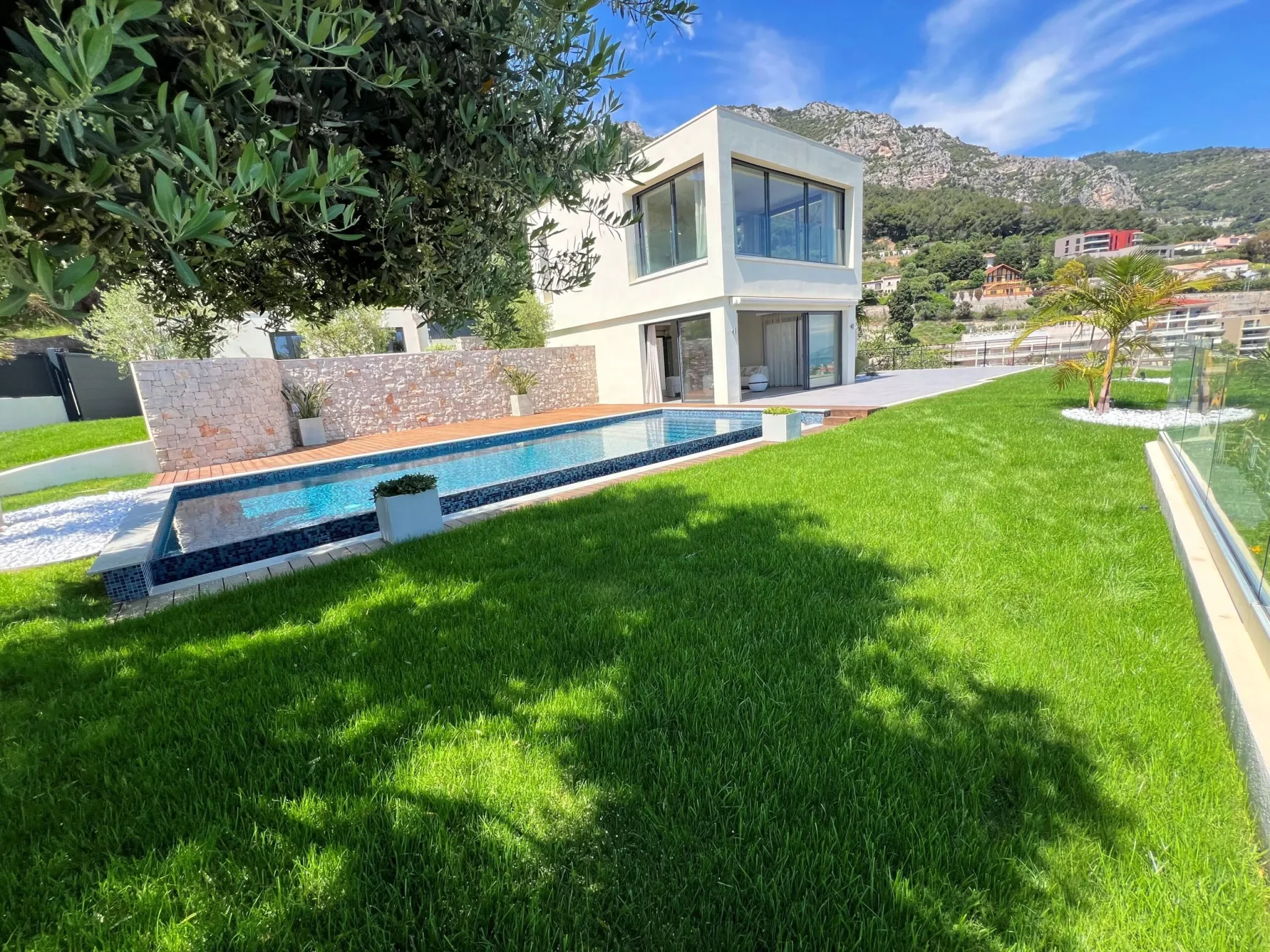 Beausoleil, Provence-Alpes-Côte d'Azur, France. - Photo 16