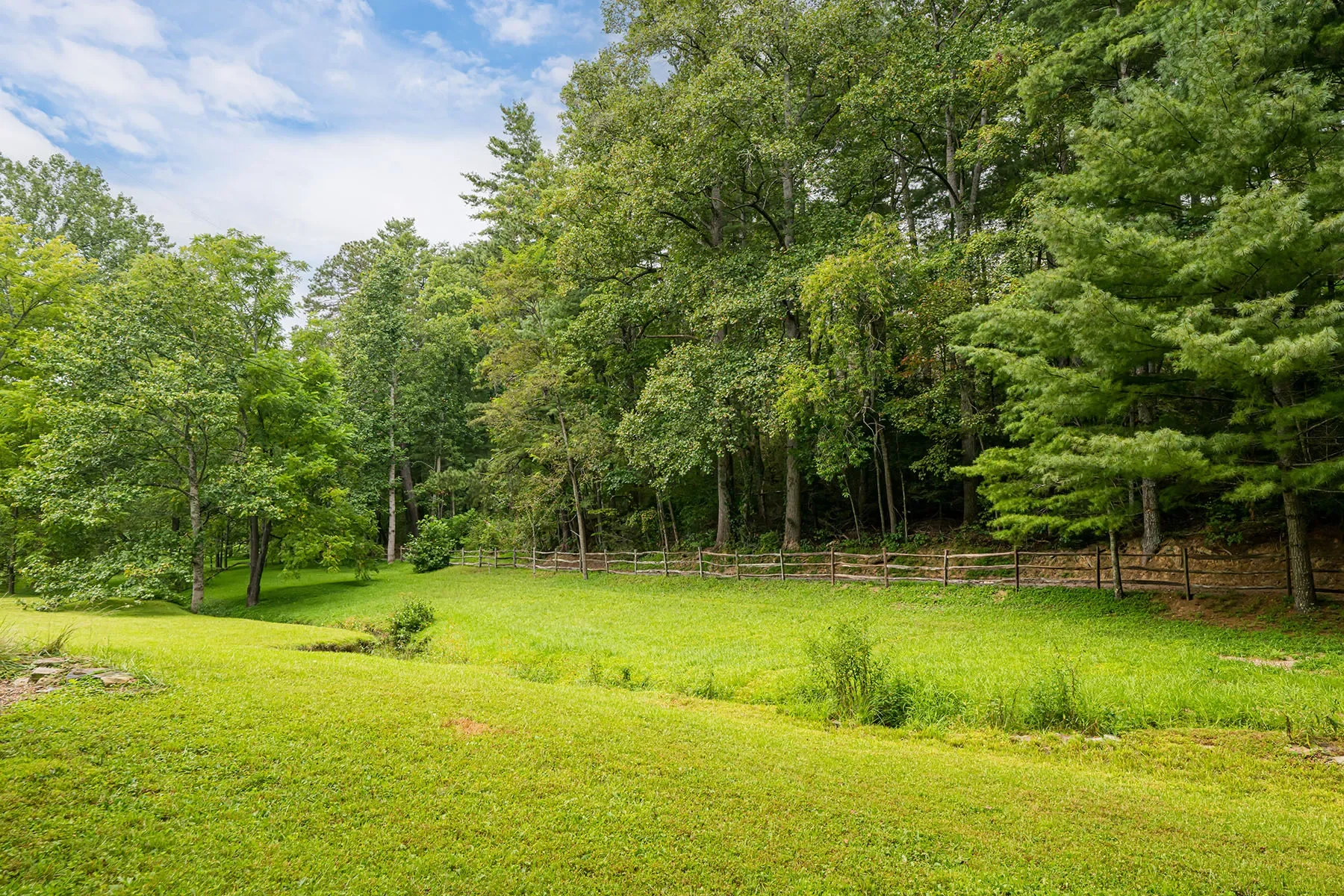 147 Dye Leaf Road, Fairview, NC 28730, Fairview, North Carolina, United States. - Photo 39
