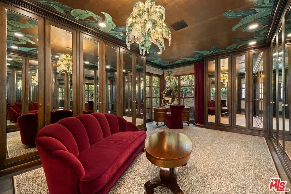 24834 Pacific Coast Highway, Malibu, California, United States. - Photo 16