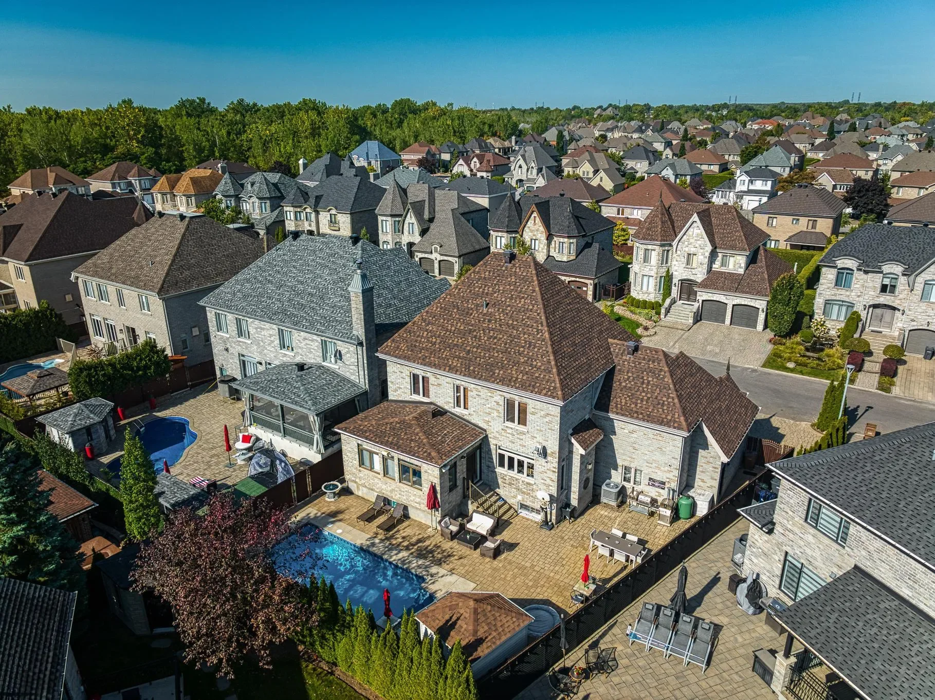 Exterior photo 10