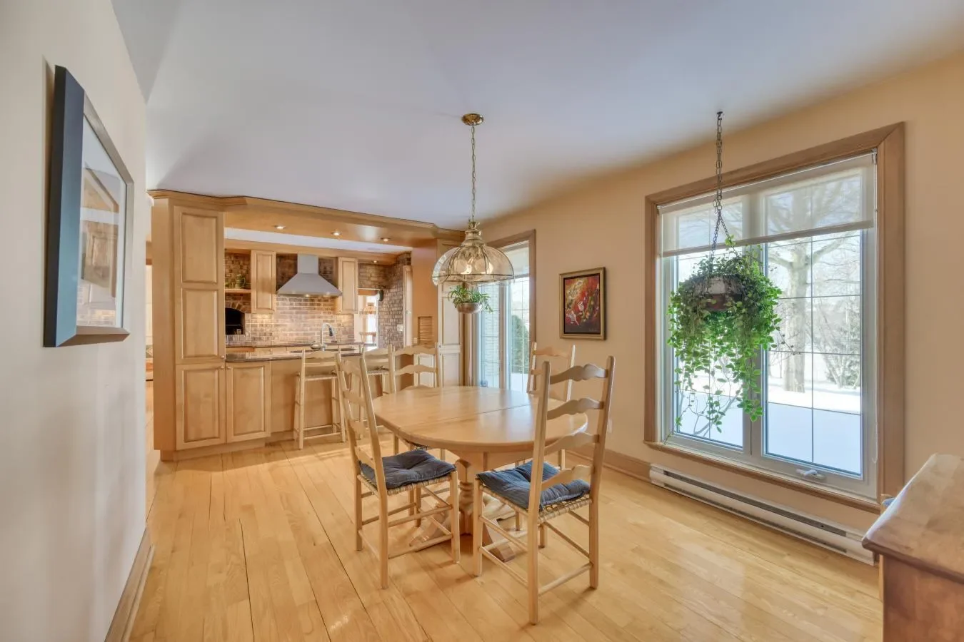 1009 Boul L'Assomption, Repentigny, Quebec, Canada. - Photo 9