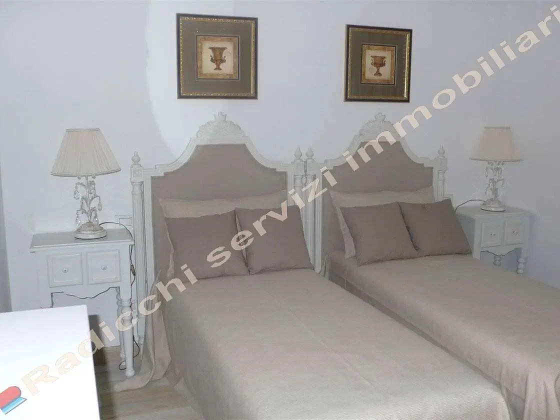 Gallery photo 3
