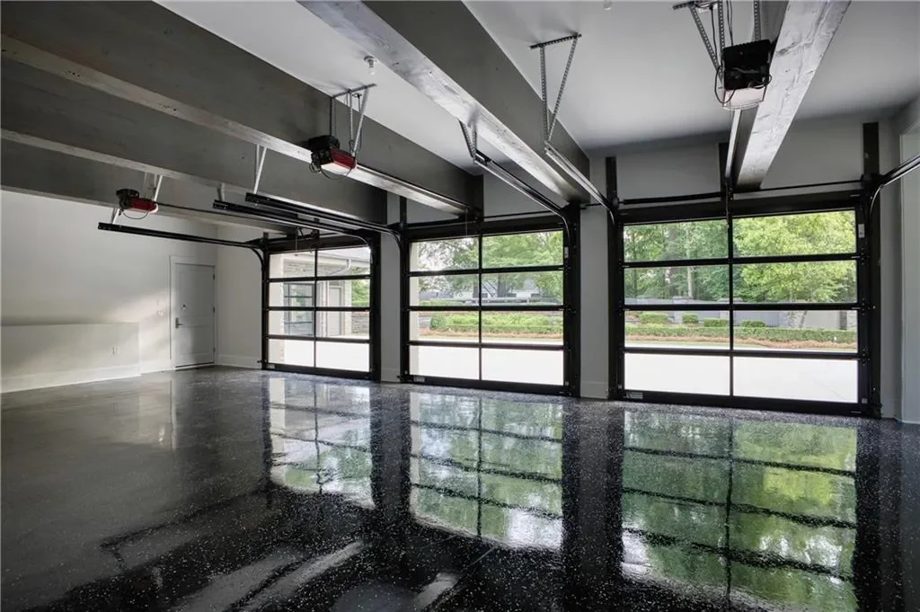 2883 W Roxboro Road NE, Atlanta, Georgia, United States. - Photo 73