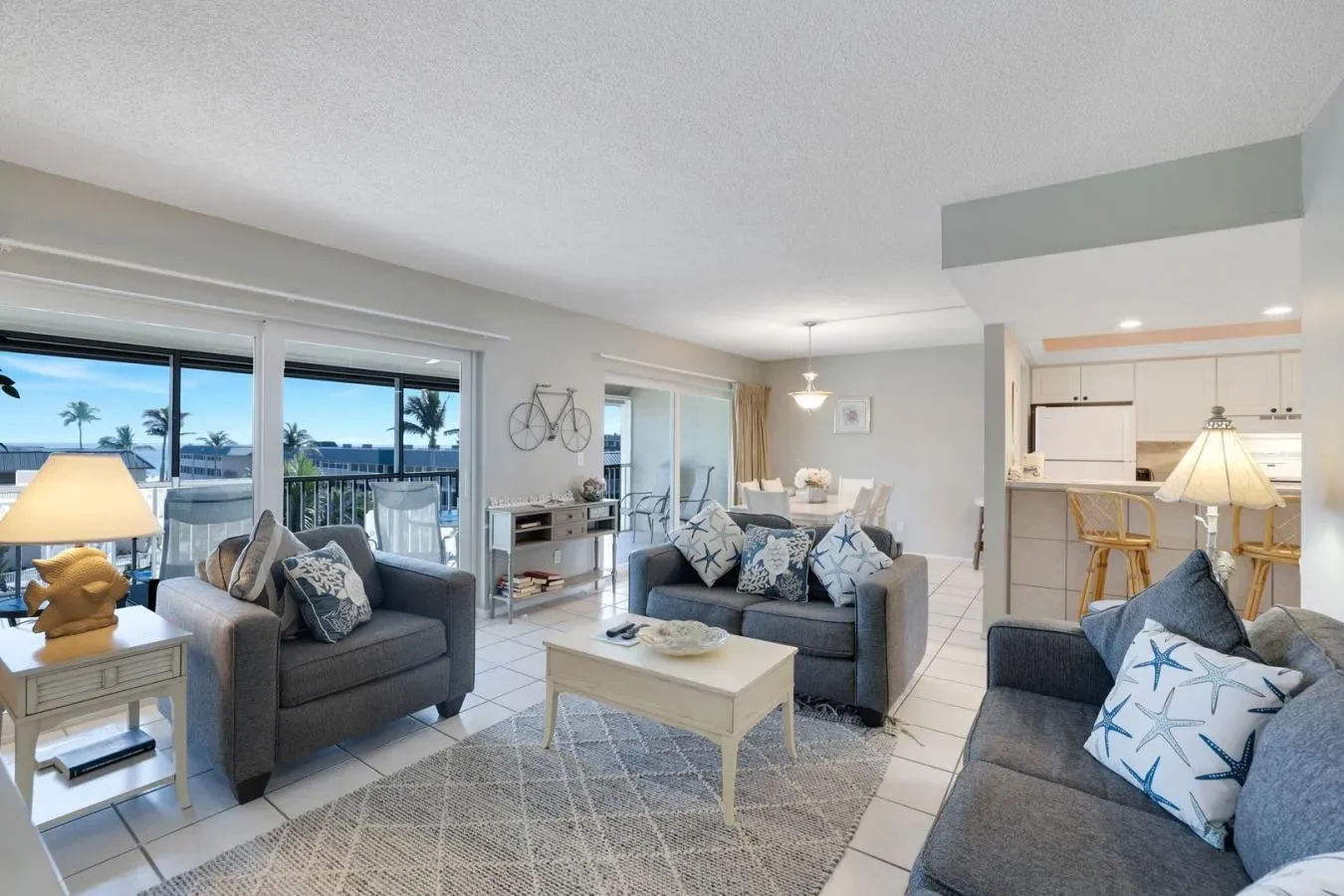 1246 Fulgur St, Sanibel, Florida, United States. - Photo 4