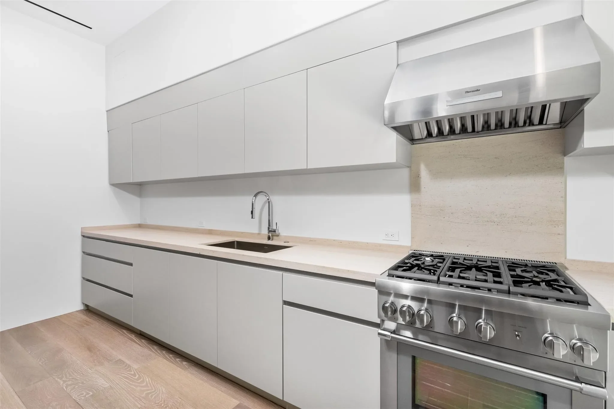 68 Isla Bahia Drive, Fort Lauderdale, Florida, United States. - Photo 17