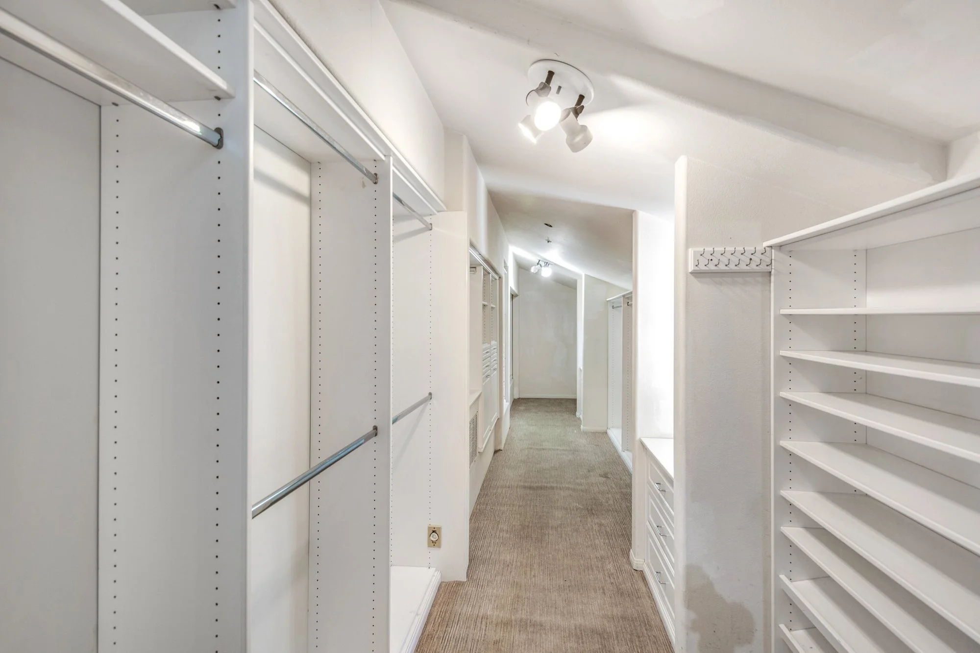 3960 Decker Edison Road, Malibu, CA 90265, Malibu, California, United States. - Photo 36