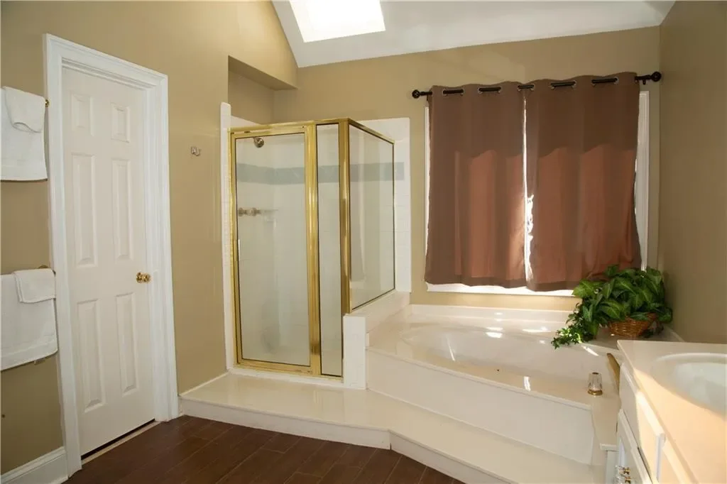 5735 Sunset Maple Drive, Alpharetta, Georgia, United States. - Photo 25