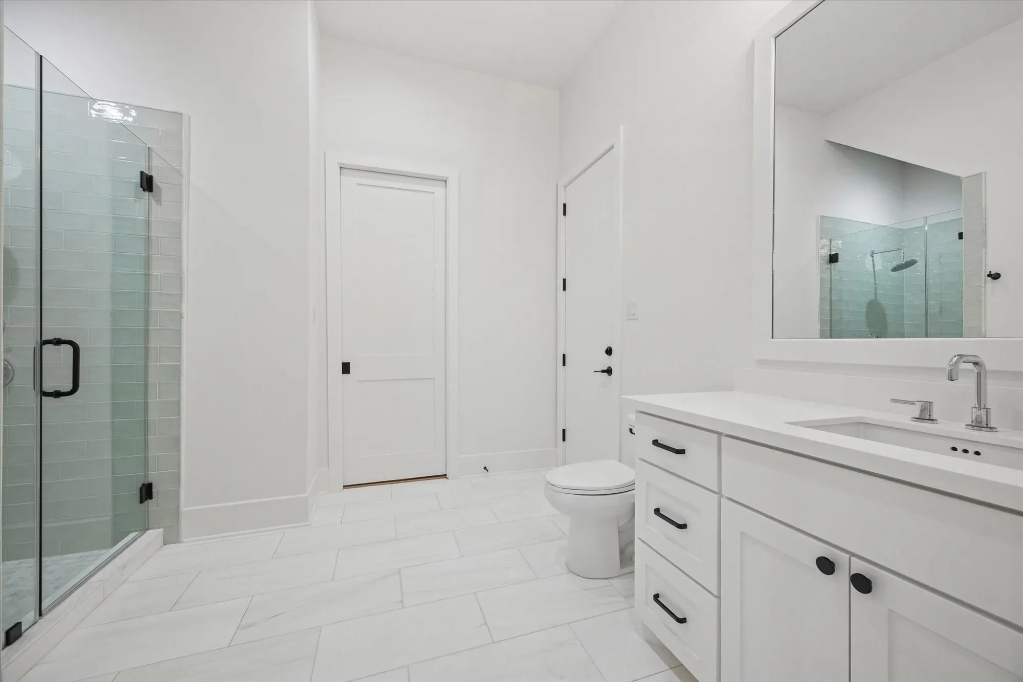 1330 Richelieu Lane, Houston, Texas, United States. - Photo 33