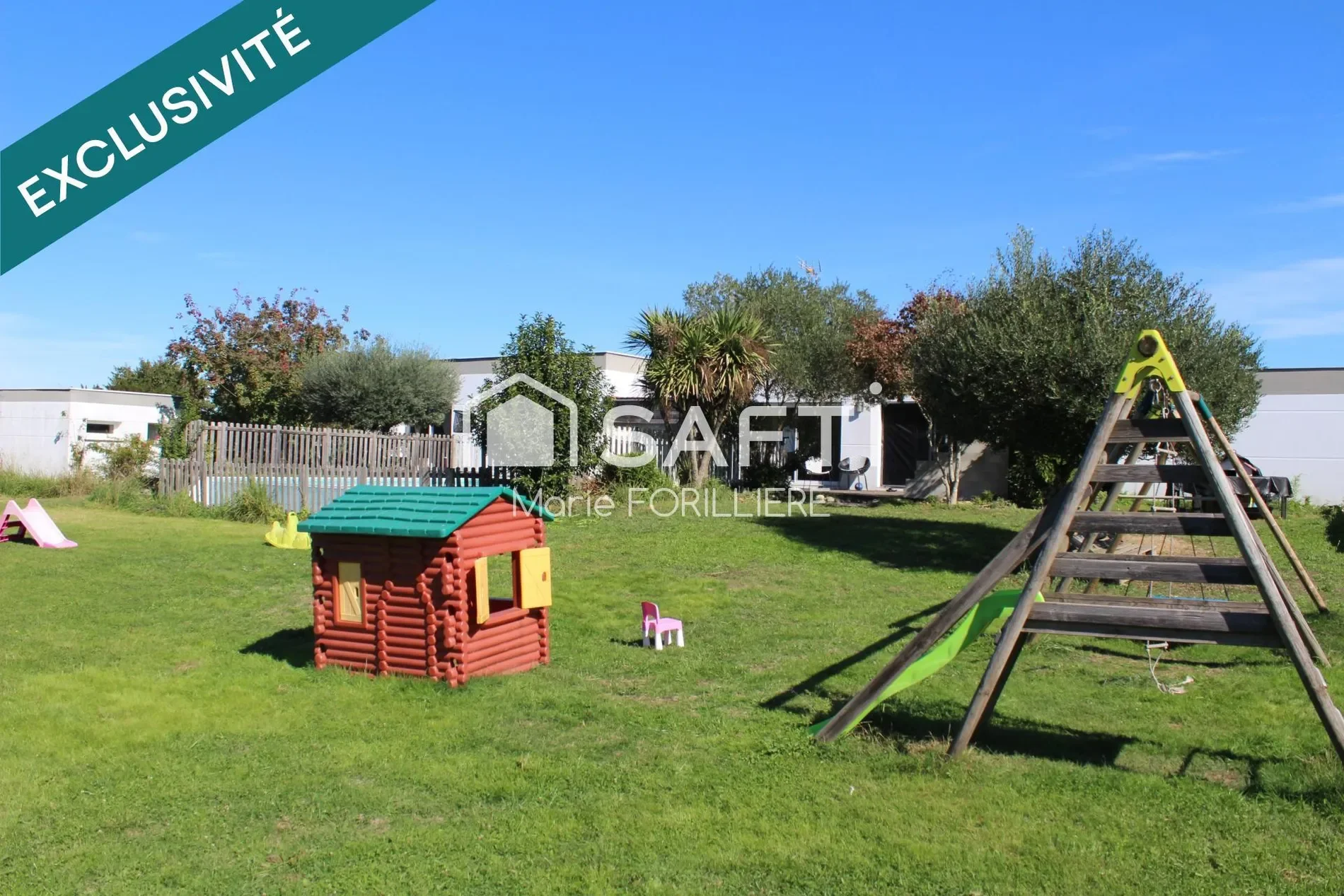 Exterior photo 3
