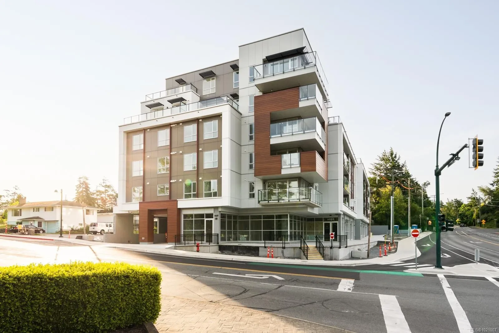 258 Helmcken Rd 303, View Royal, British Columbia, Canada. - Photo 10