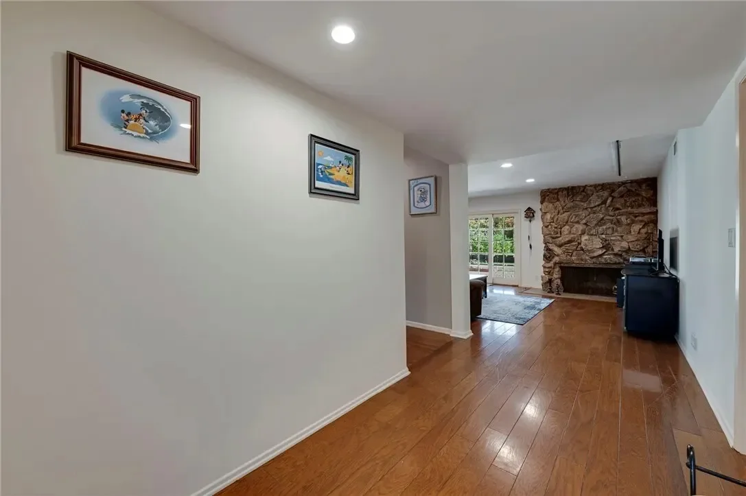 Gallery photo 3