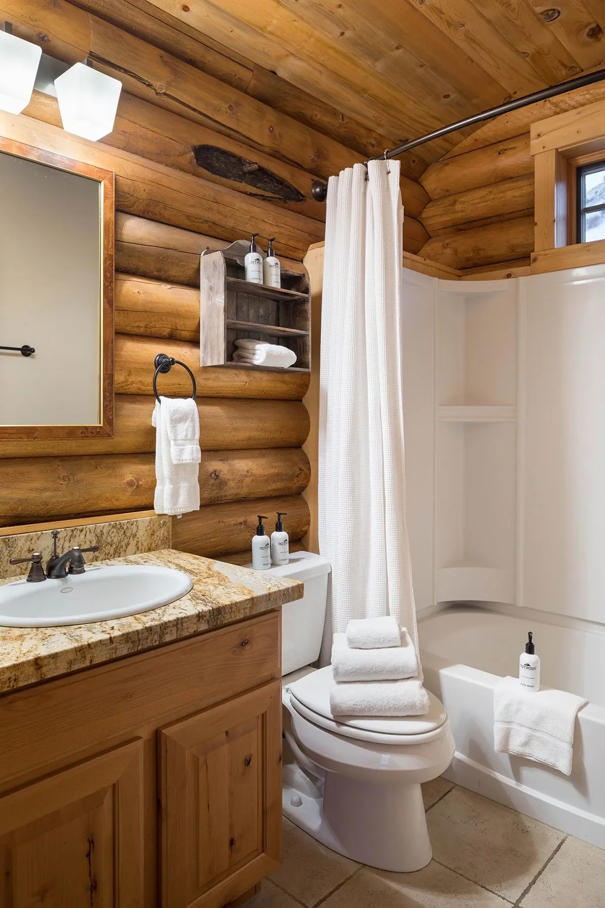 433, 435 N Glenwood Street , Jackson, WY 83001, Jackson, Wyoming, United States. - Photo 5