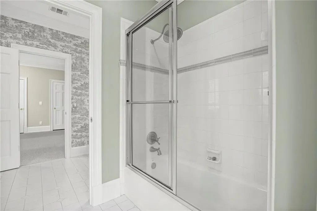 1655 Misty Oaks Drive, Atlanta, Georgia, United States. - Photo 33