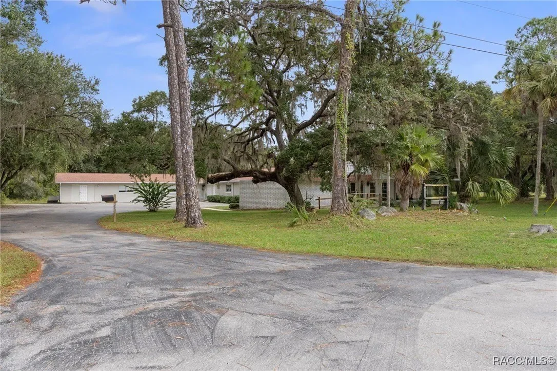 377 Highway 40 W, Inglis, FL 34449, Inglis, Florida, United States. - Photo 9