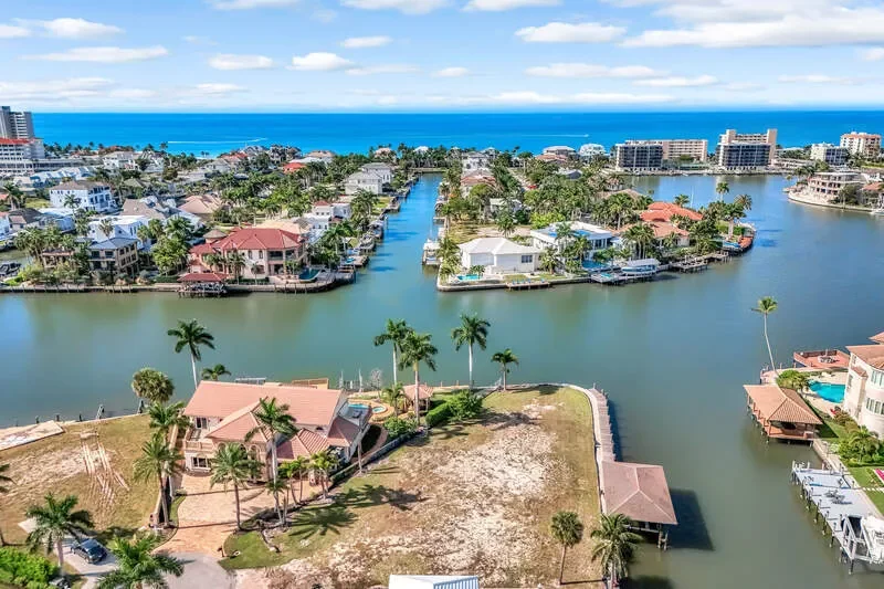 357 Germain AVE, Naples, FL, 34108, USA, Naples, Florida, United States. - Photo 10