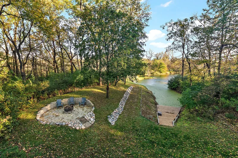 1110 Lakeside Drive, New Lenox, IL 60451, New Lenox, Illinois, United States. - Photo 61