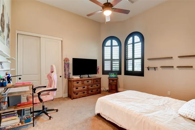 8465 Picket Ridge Court, Las Vegas, Nevada, United States. - Photo 34