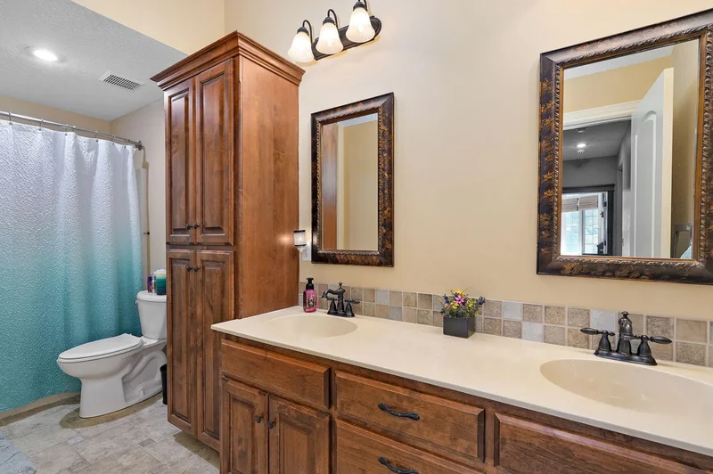 5909 S Brightwater Trail, Springfield, MO 65810, Springfield, Missouri, United States. - Photo 18