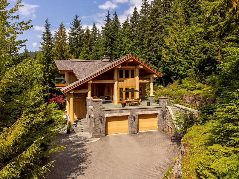 4673 Blackcomb Way, Whistler, BC, CANADA, Whistler, British Columbia, Canada. - Photo 10