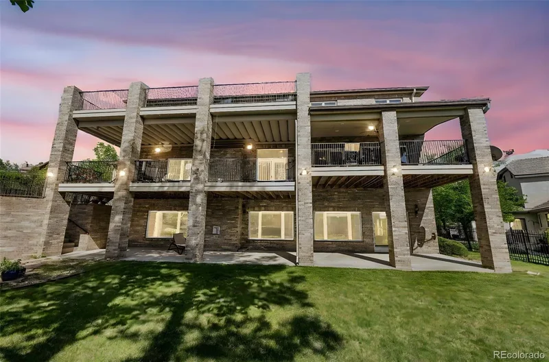 2595 S Harlan Court, Lakewood, Colorado, United States. - Photo 6