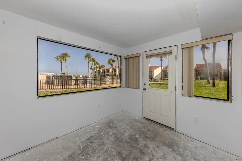 500 Park Boulevard S , 103, Venice, FL 34285, Venice, Florida, United States. - Photo 15