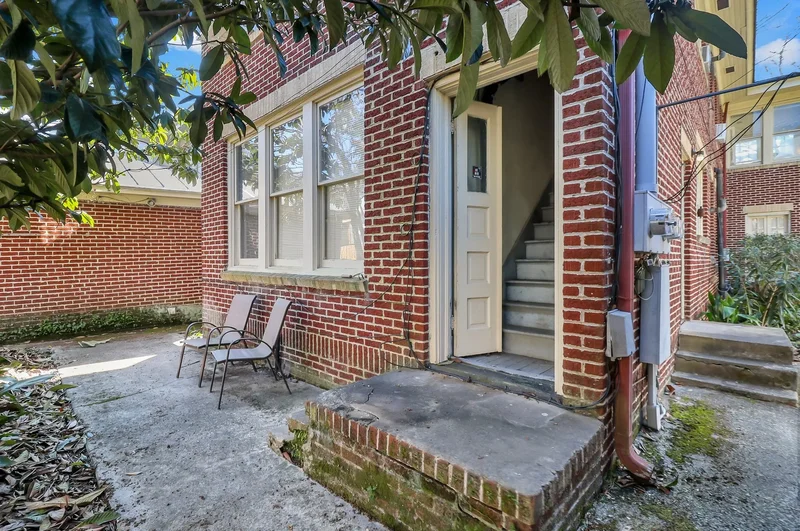 210 E 48th Street, Savannah, Georgia, United States. - Photo 10