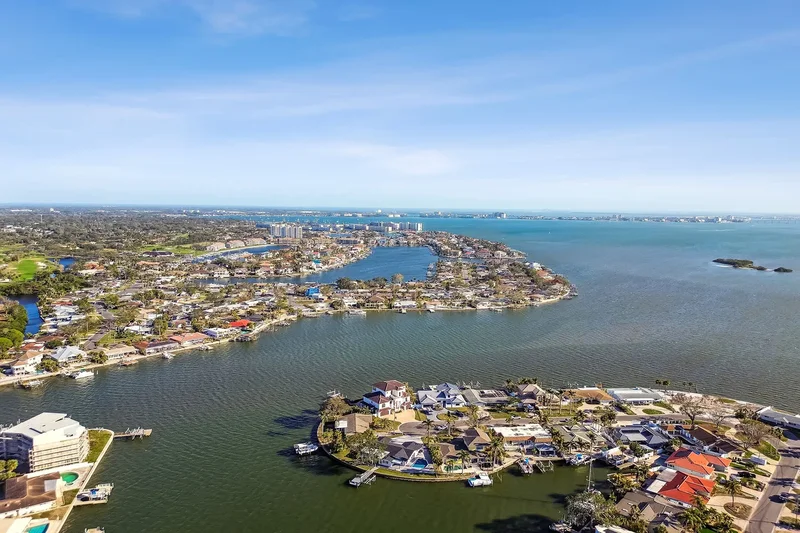 1514 Sea Gull Drive S, St Petersburg, FL 33707, St. Petersburg, Florida, United States. - Photo 57