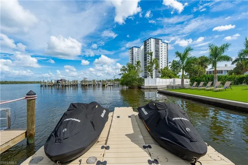 205 Bayview AVE, Fort Myers Beach, Florida, United States. - Photo 45