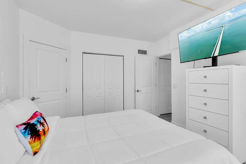 571 8th Street, Key Colony Beach, FL 33050, Key Colony Beach, Florida, United States. - Photo 35