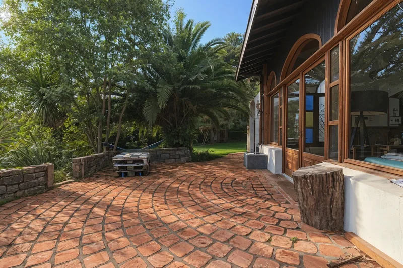 Villa - 10 rooms - 258 m²