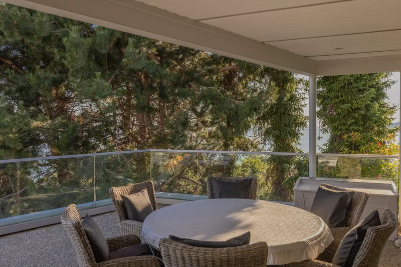 15031 Victoria Avenue, White Rock, BC, V4B 1G2, CANADA, White Rock, British Columbia, Canada. - Photo 74