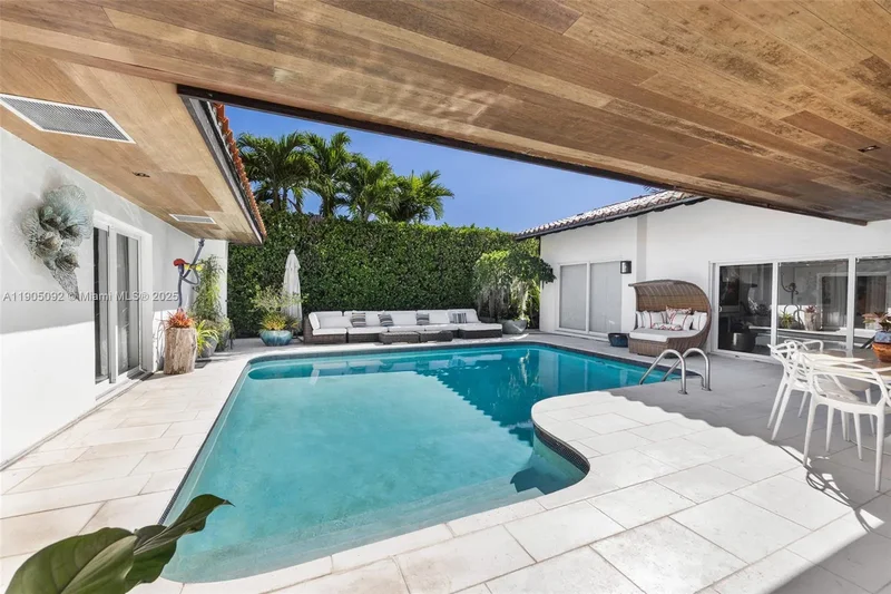 1233 102nd St, Bal Harbour, Florida, United States. - Photo 39
