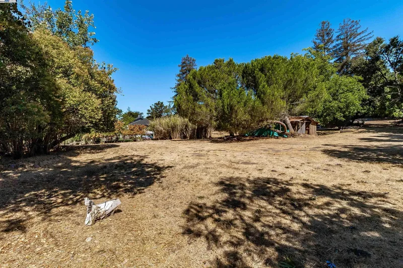 1069 Coombsville Rd, Napa, California, United States. - Photo 18