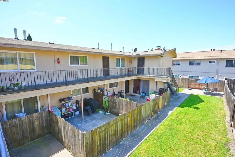 26231 Gamboa St, Hayward, California, United States. - Photo 24