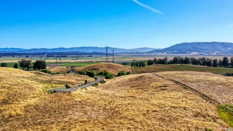 2500 Herzog Drive, Petaluma, CA 94954, Petaluma, California, United States. - Photo 2