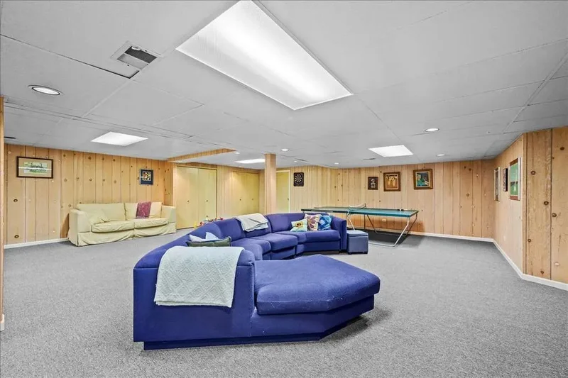 1985 Clavey Road, Highland Park, IL, 60035, USA, Highland Park, Illinois, United States. - Photo 24